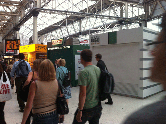 kiosks at Waterloo shutdown at rush hour