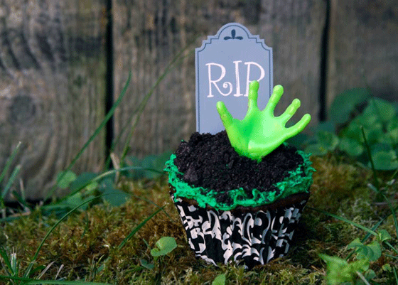 zombie cupcakes from Zombie Wagon