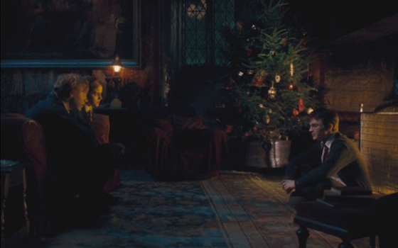 Hogwarts interior Gryffindor common room