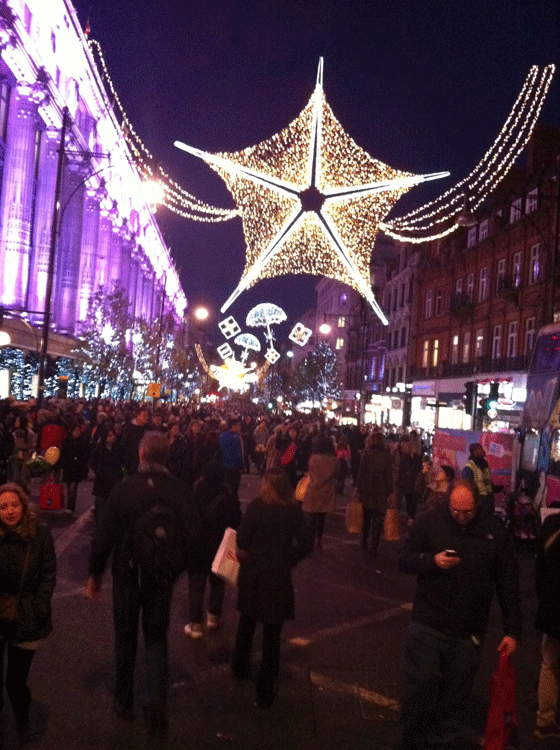 Oxford Street pedestrianized for holiday shopping