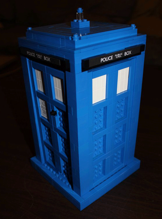 custom Lego TARDIS