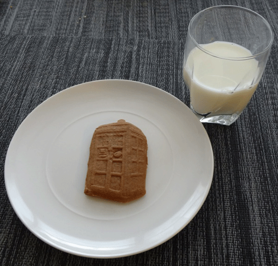 TARDIS gingerbread cookie
