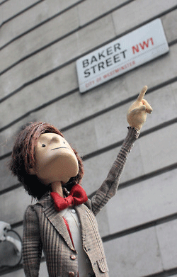 Doctor Puppet Sherlock Holmes