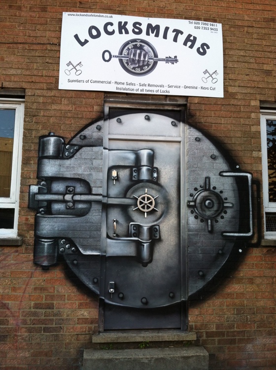 vaultdoor