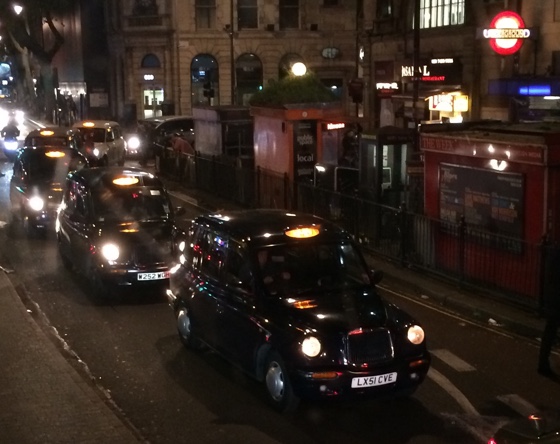 taxisrow
