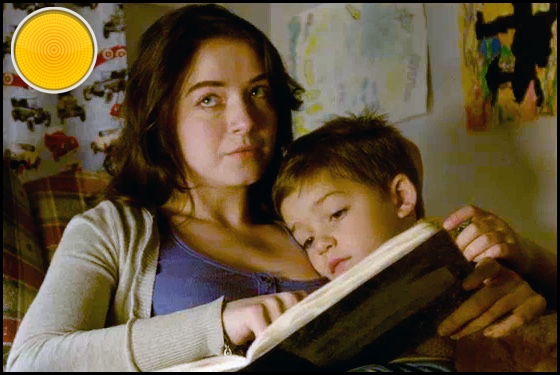 yellow light = wait for dvd Emelie yellow light