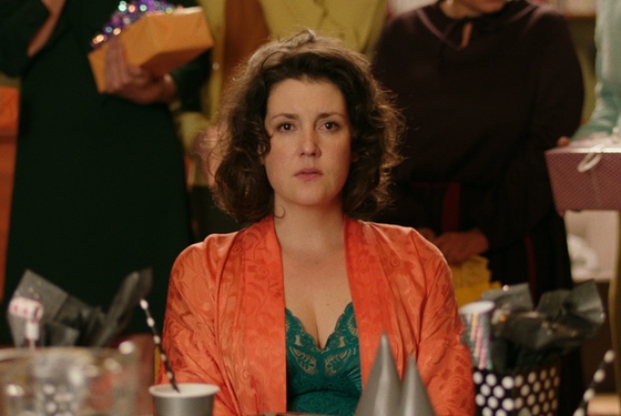 Melanie Lynskey’s mom is having a very bad day in “The Birthday Party”...