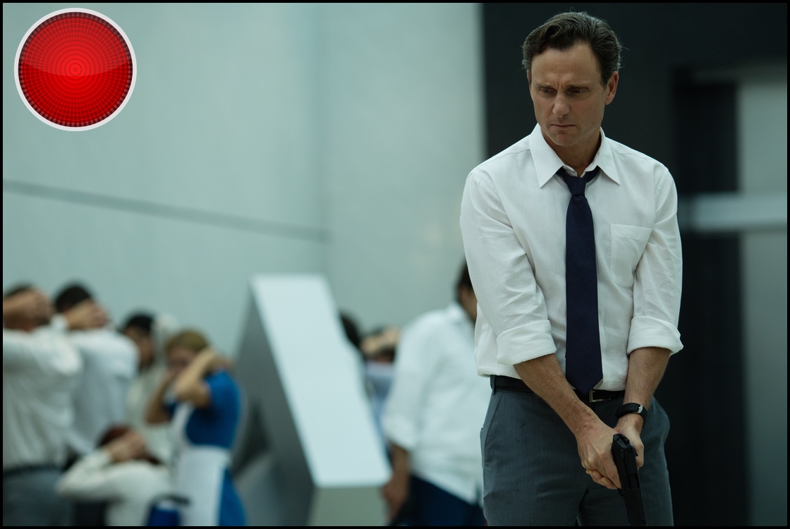 The Belko Experiment red light